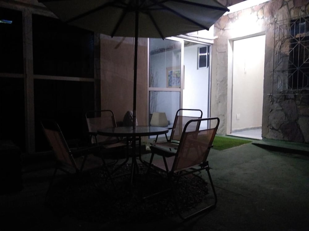 casa do meio pousada