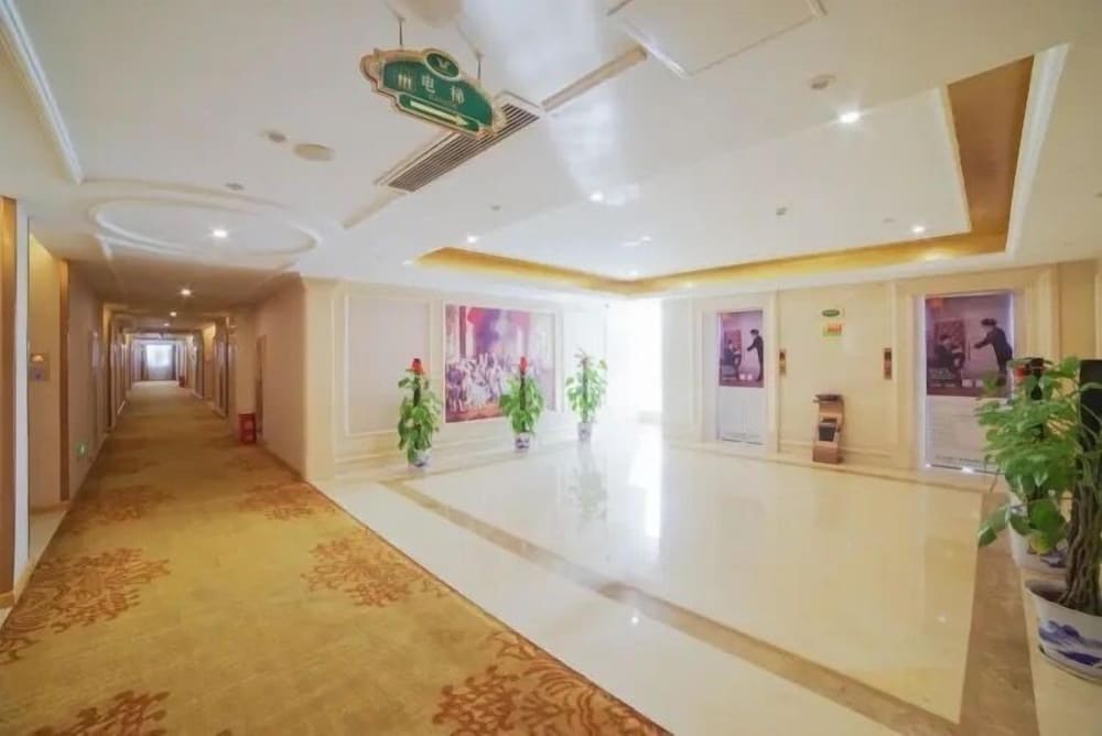 vienna hotel jinshan road yiyang
