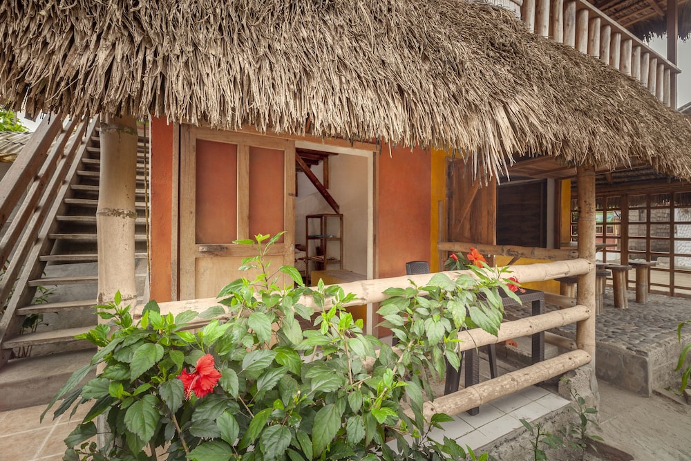 la casa mompiche