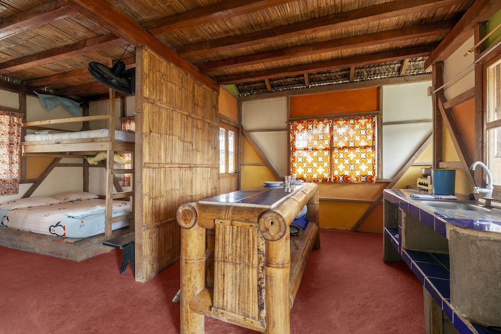 la casa mompiche