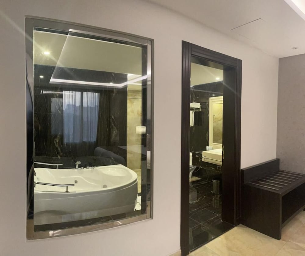 gold inn hotel