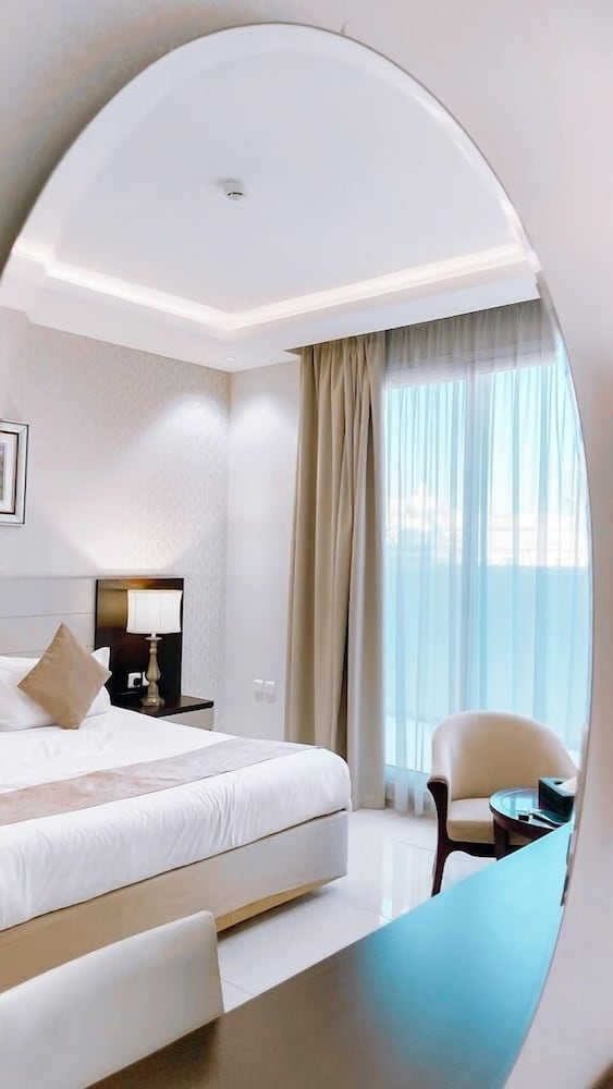 gold inn hotel