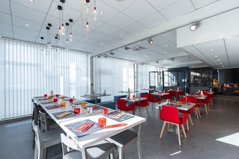 Ibis Styles Beauvais,Cergy>>Beauvais,3 star