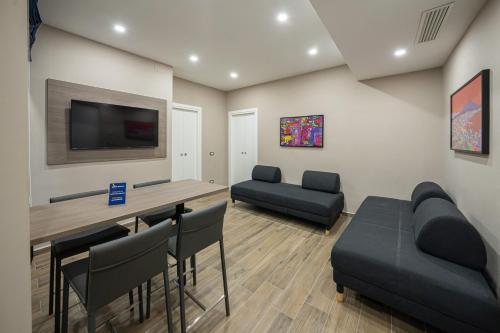 famalu apartments