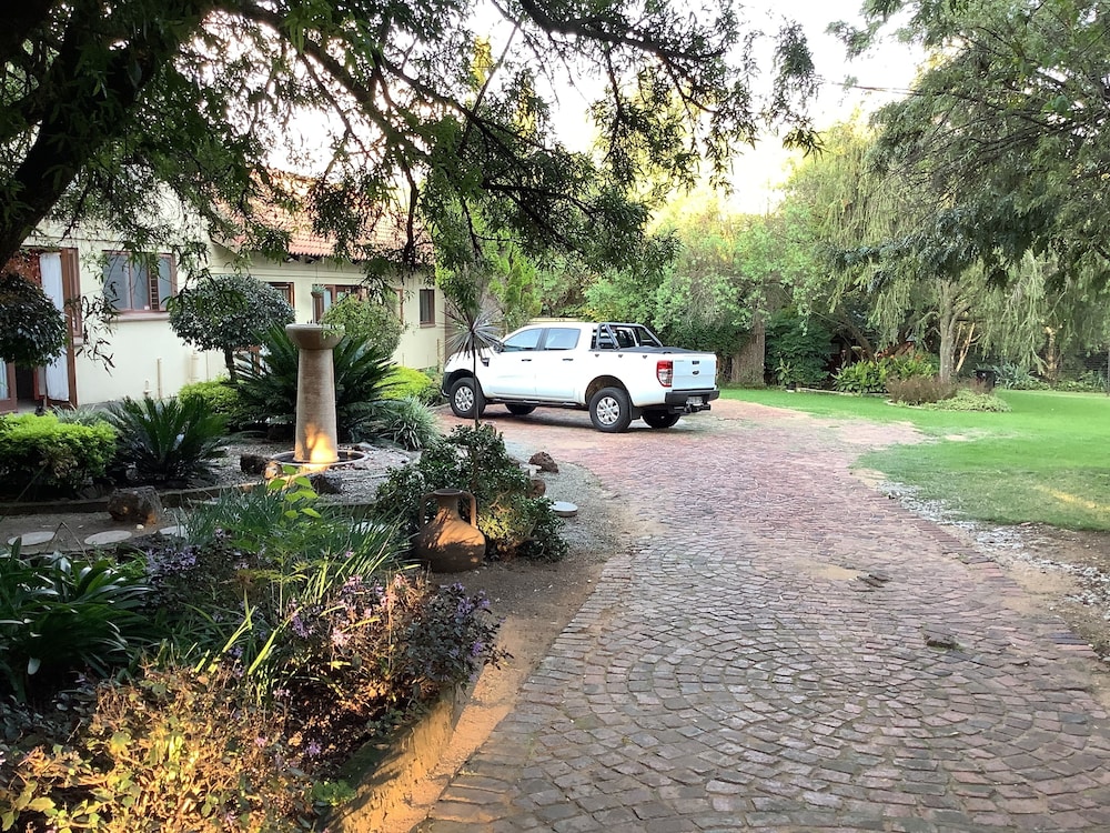 cozy guestrooms in midrand