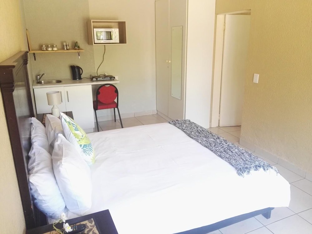 cozy guestrooms in midrand