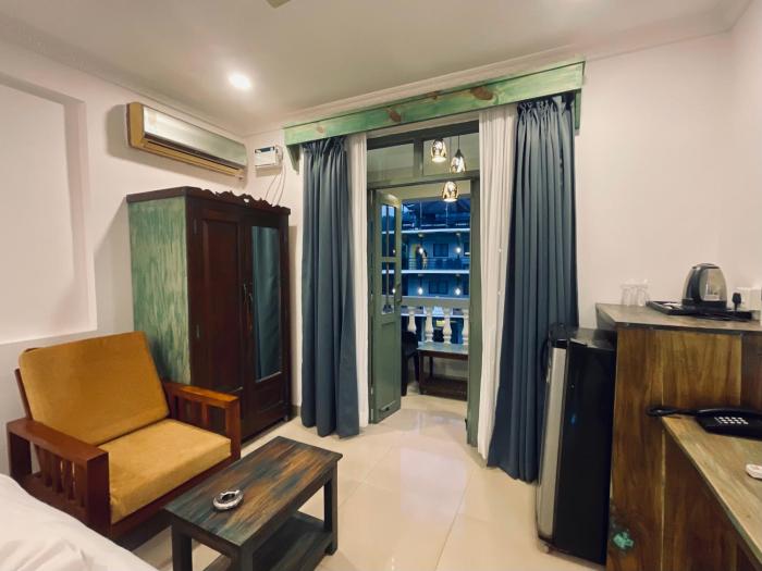 nagas hotel satyavati