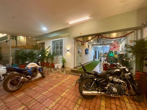 nagas hotel satyavati