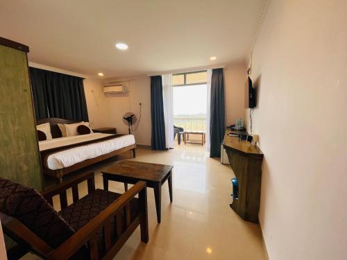 Nagas Hotel Satyavati,Morjim>>Goa,4 star