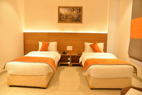 Hotel Icon Rajpura,Dera Bassi>>Chandigarh,4 star