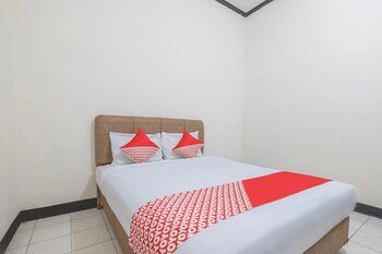 hotel transit 1 makassar redpartner