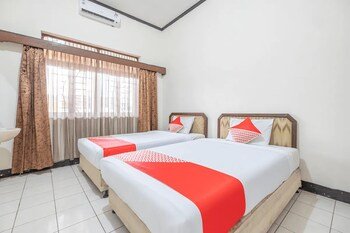 hotel transit 1 makassar redpartner