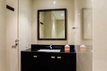 stunning 3br apartment at the branz bsd city