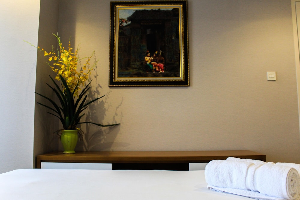 stunning 3br apartment at the branz bsd city