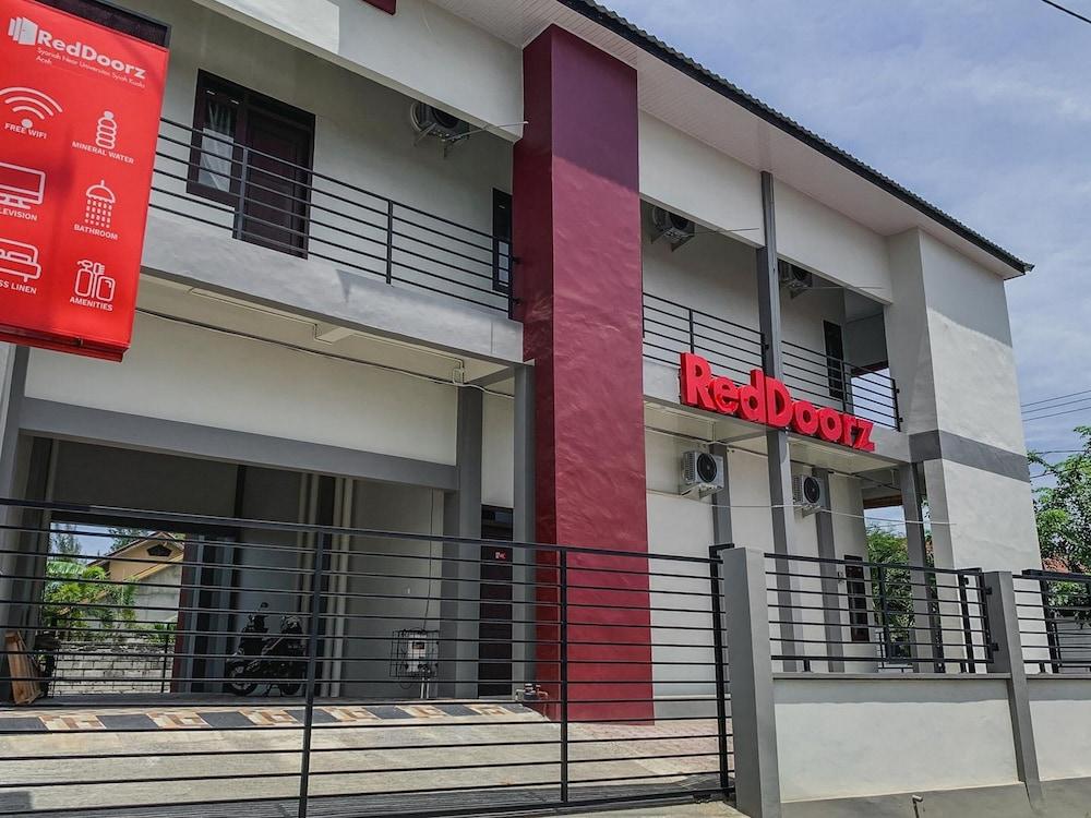 formerly reddoorz universitas syiah kuala aceh