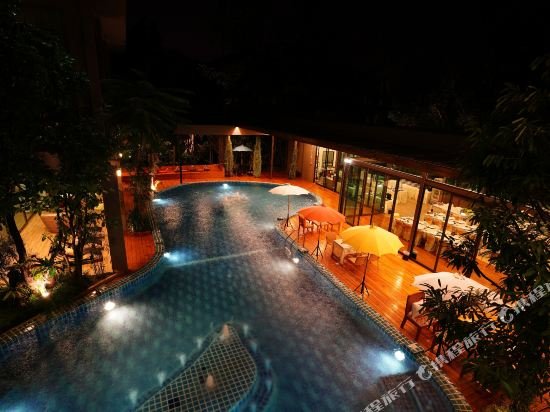 tree scape retreat resort