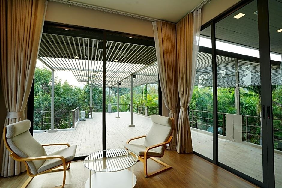 tree scape retreat resort