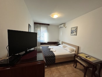 vila lux hotel