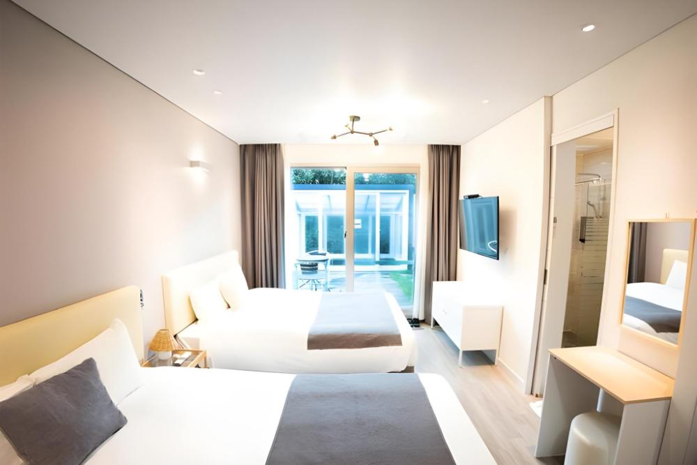 pool and villa sorang