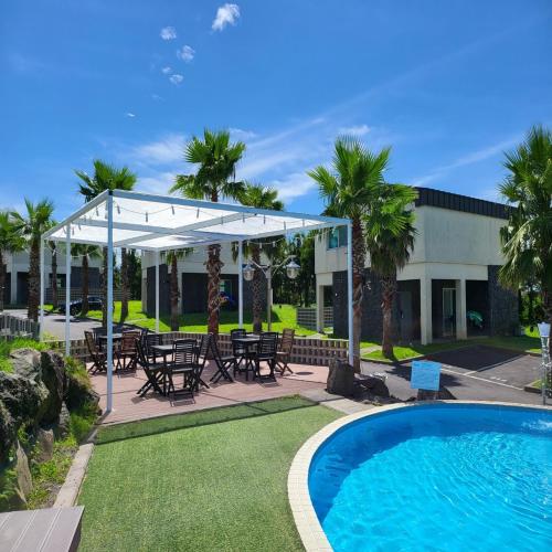 pool and villa sorang