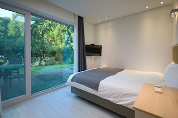 pool and villa sorang