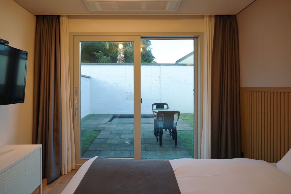 pool and villa sorang