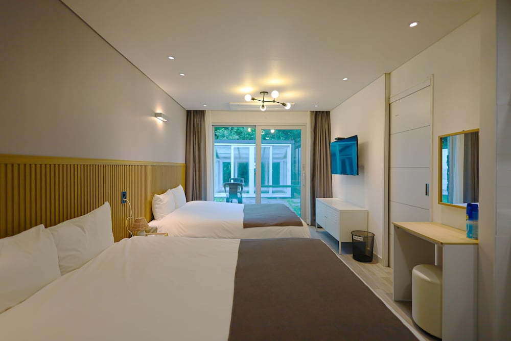 pool and villa sorang