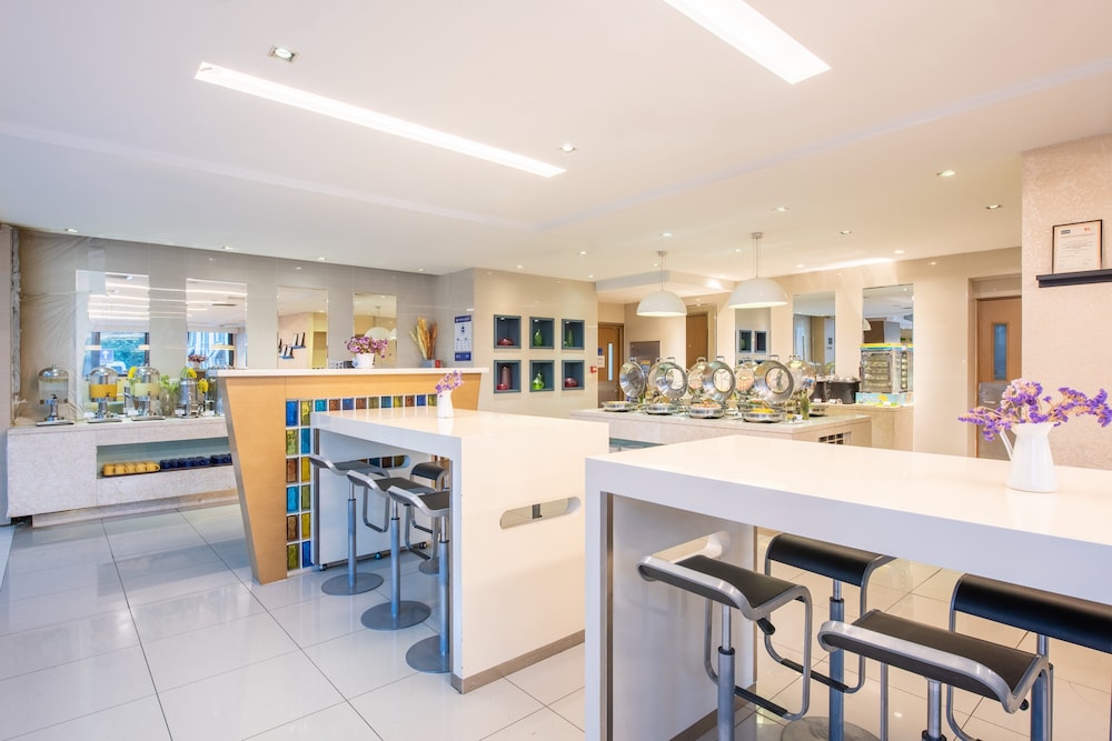 holiday inn express beijing airport zone an ihg hotel