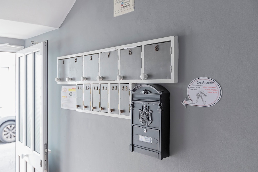 tenerife urban rooms