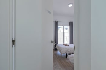 tenerife urban rooms