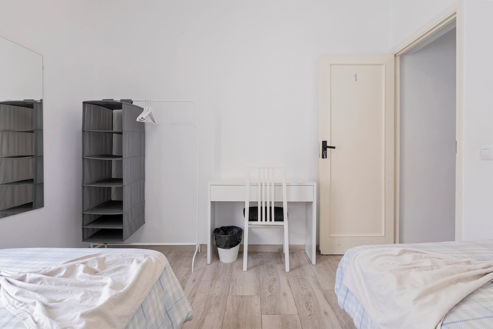 tenerife urban rooms