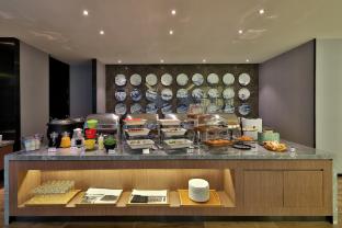 orange hotel qingdao west coast golden beach