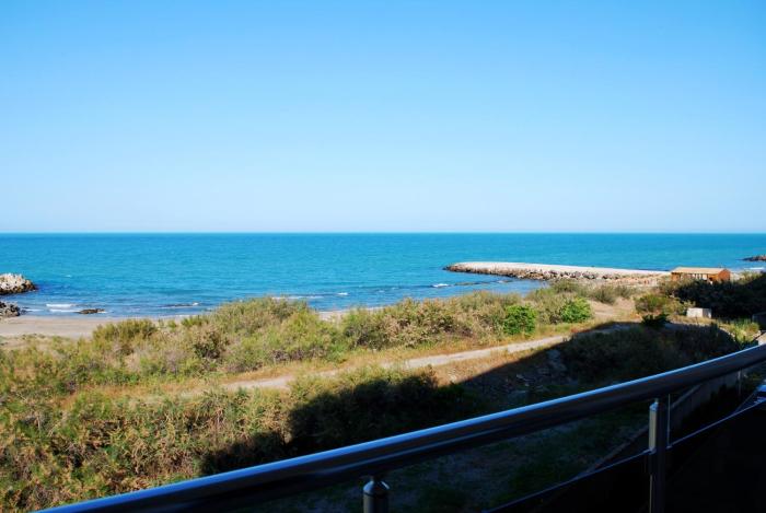 dune boutique pomorie