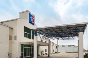 motel 6 grand island ne