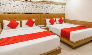 Hotel Hometown Near Sion,Mumbai Suburban>>Mumbai,3 star