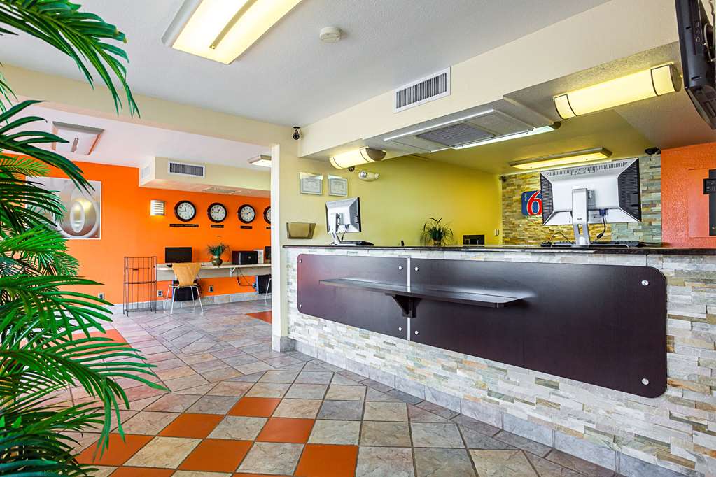 motel 6 holbrook az