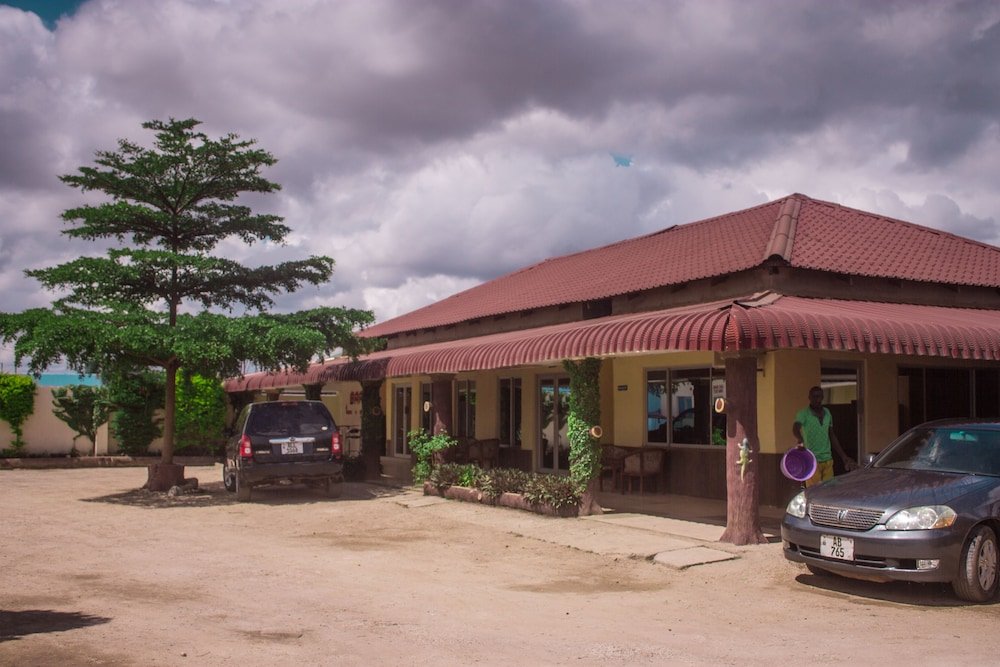 sago palm executive lodge