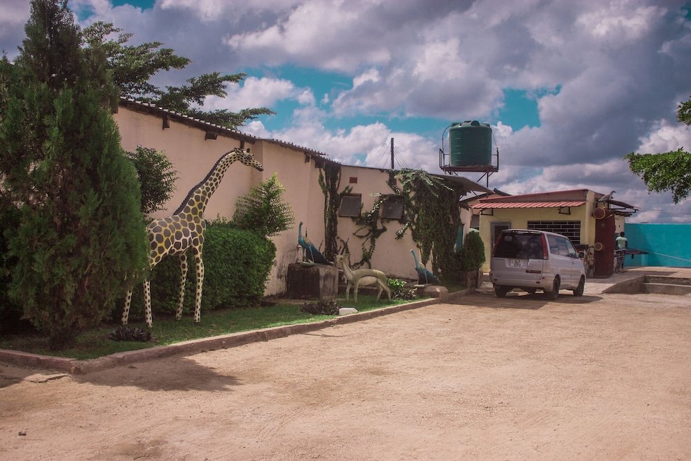 sago palm executive lodge