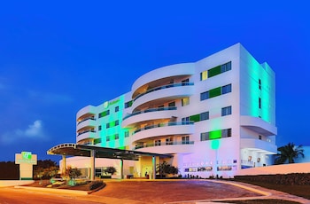 holiday inn campeche by ihg