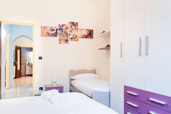 dante subway apartment