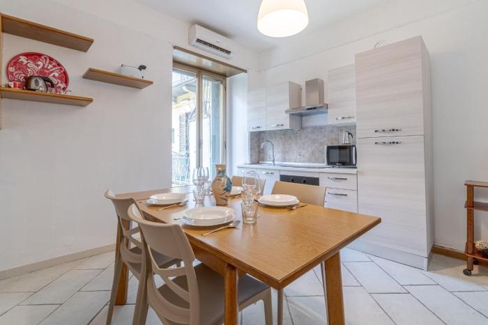 dante subway apartment