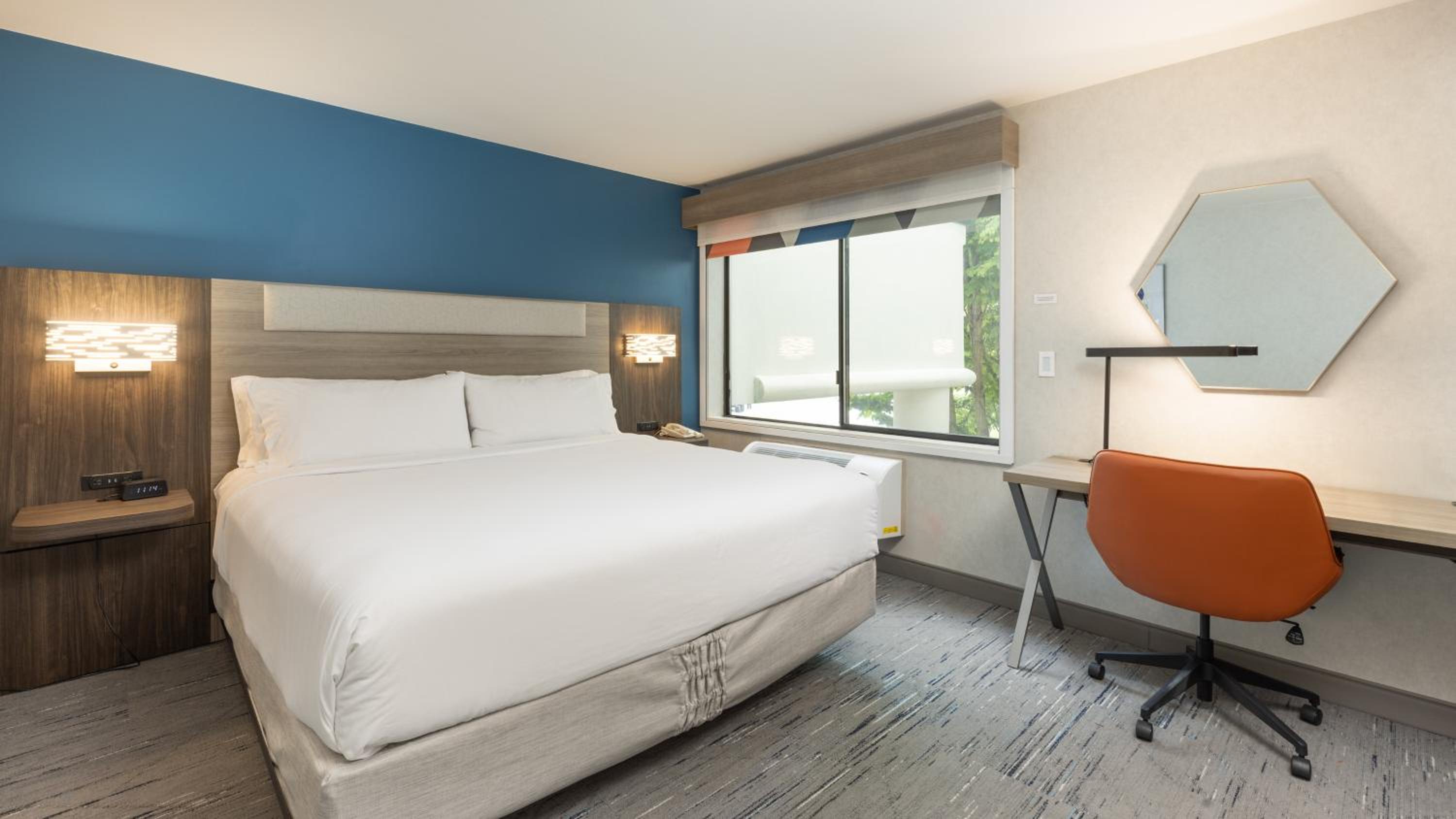 holiday inn express bellingham by ihg