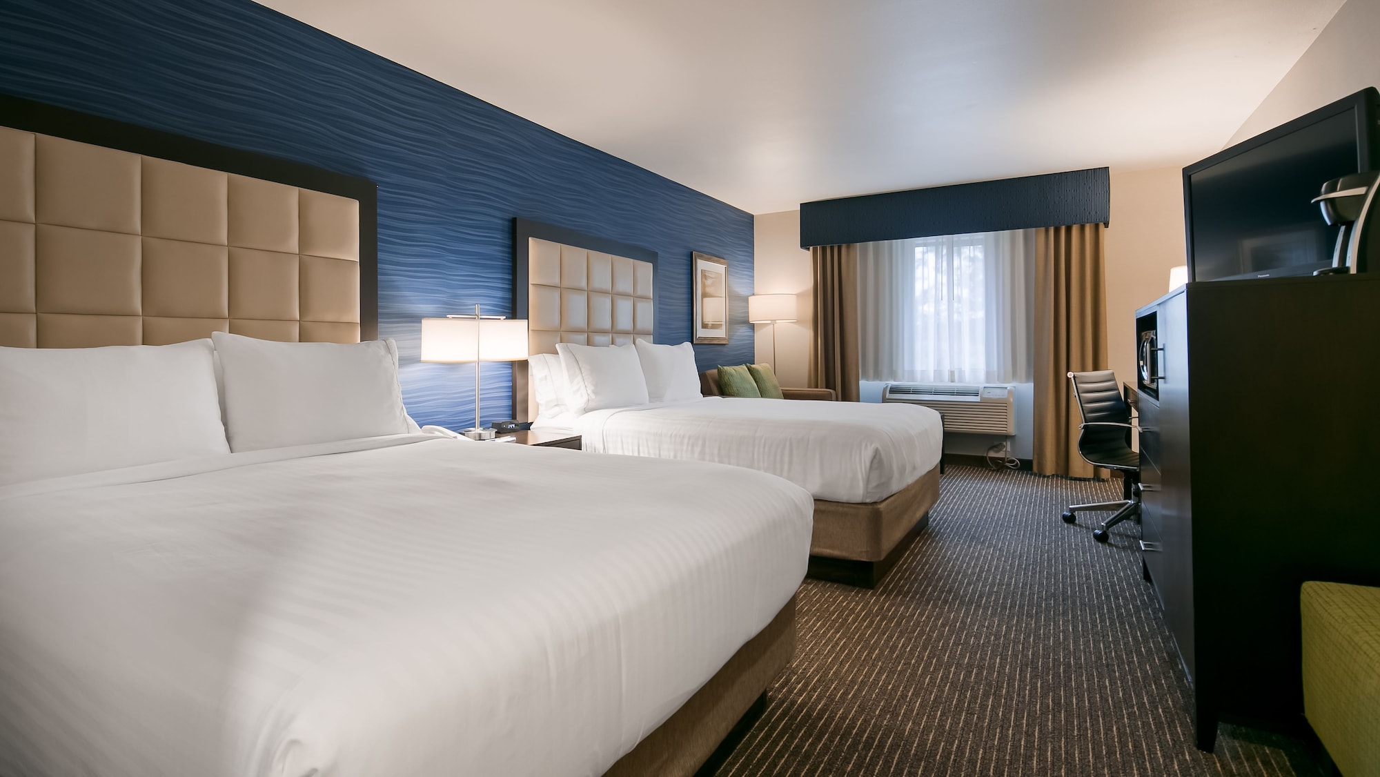 holiday inn express bellingham by ihg