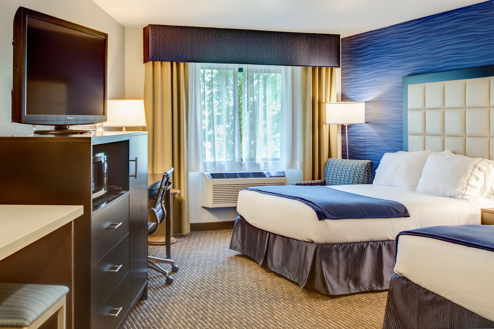 holiday inn express bellingham by ihg