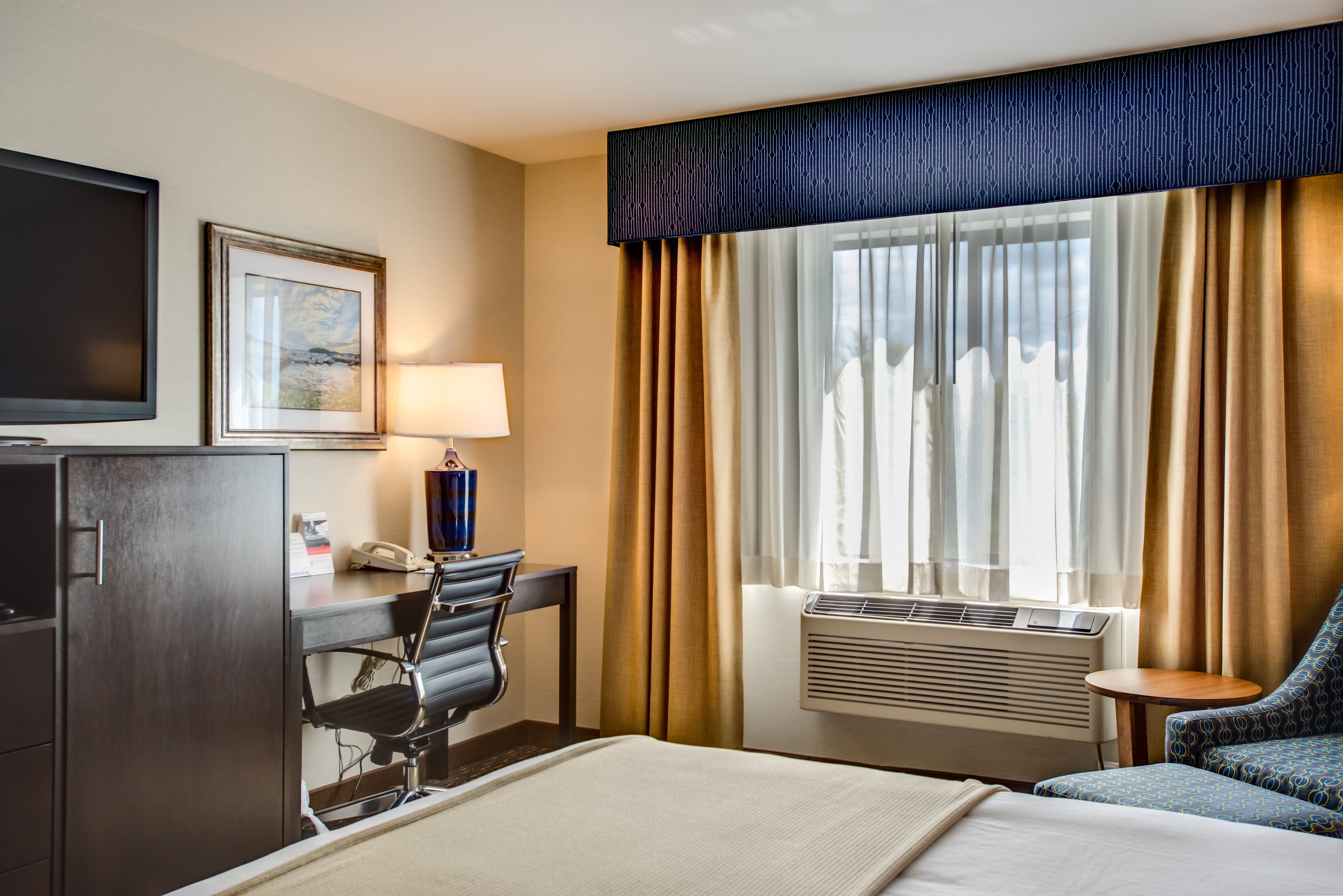 holiday inn express bellingham by ihg