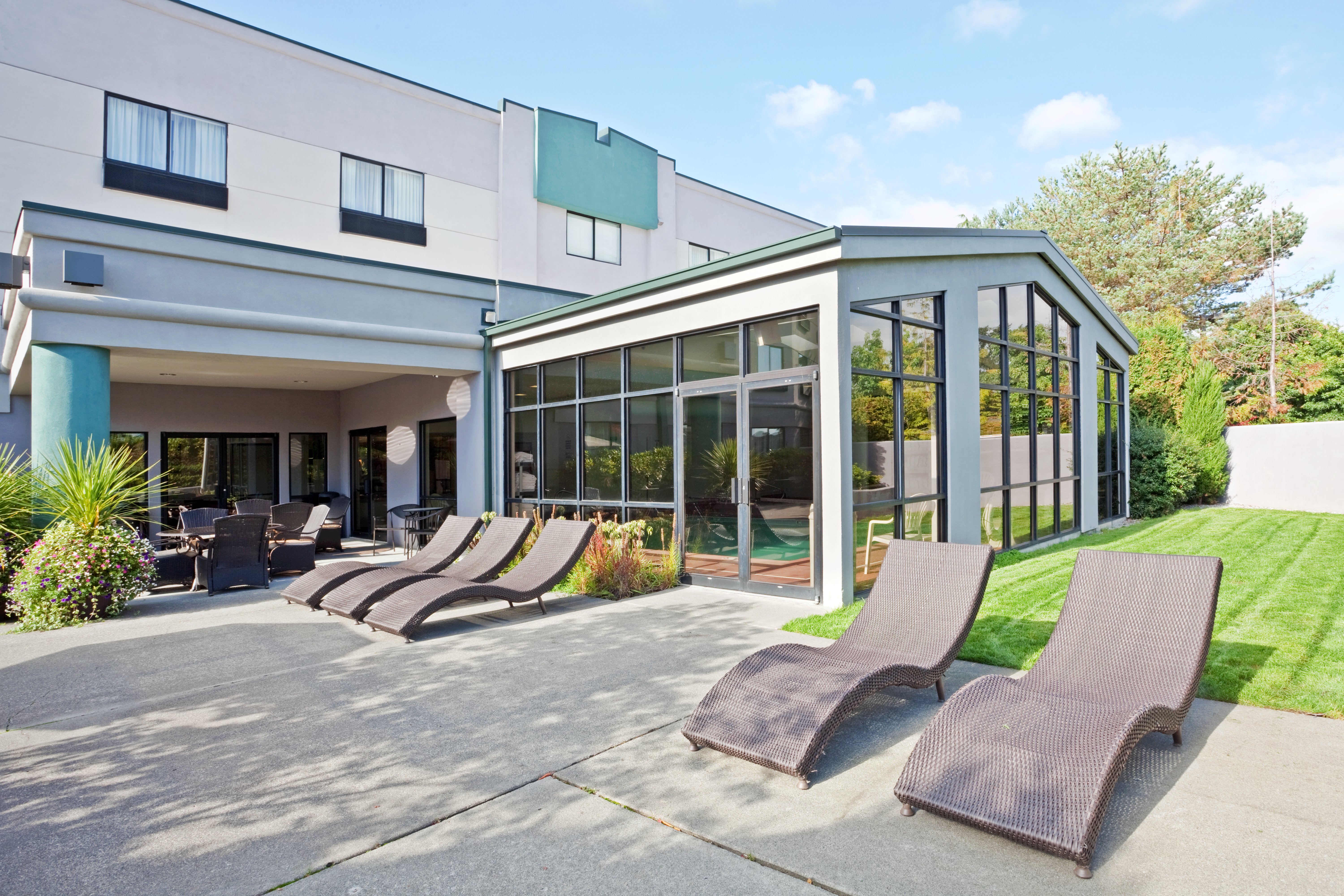 holiday inn express bellingham by ihg