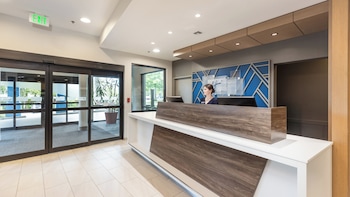Holiday Inn Express Bellingham By Ihg,Washington>>Bellingham,3 star