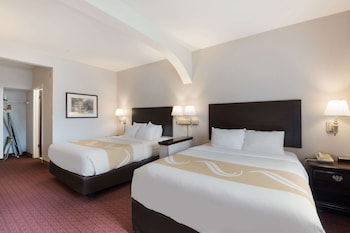 quality inn grand suites bellingham