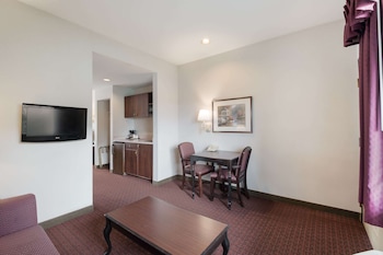 quality inn grand suites bellingham