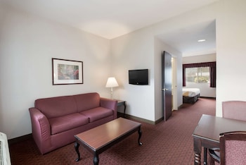 quality inn grand suites bellingham